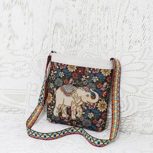 ✅✅ $15 BAG SALE Floral & Elephant Pattern Square Bag